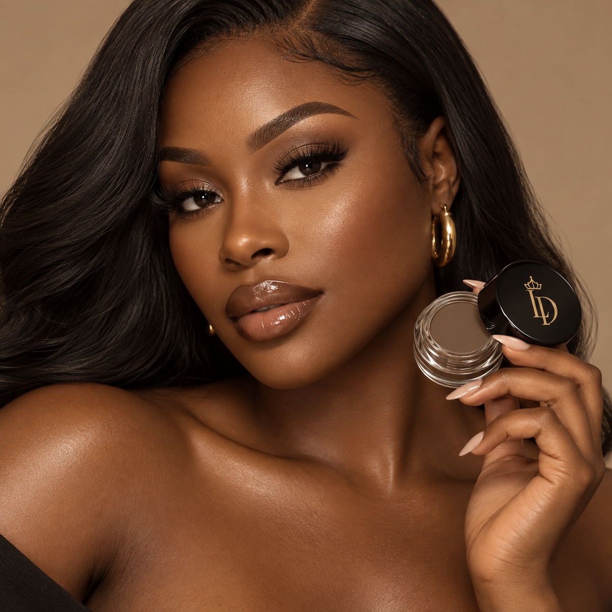 Laure’ Dawn Sculpt Brow Pomade