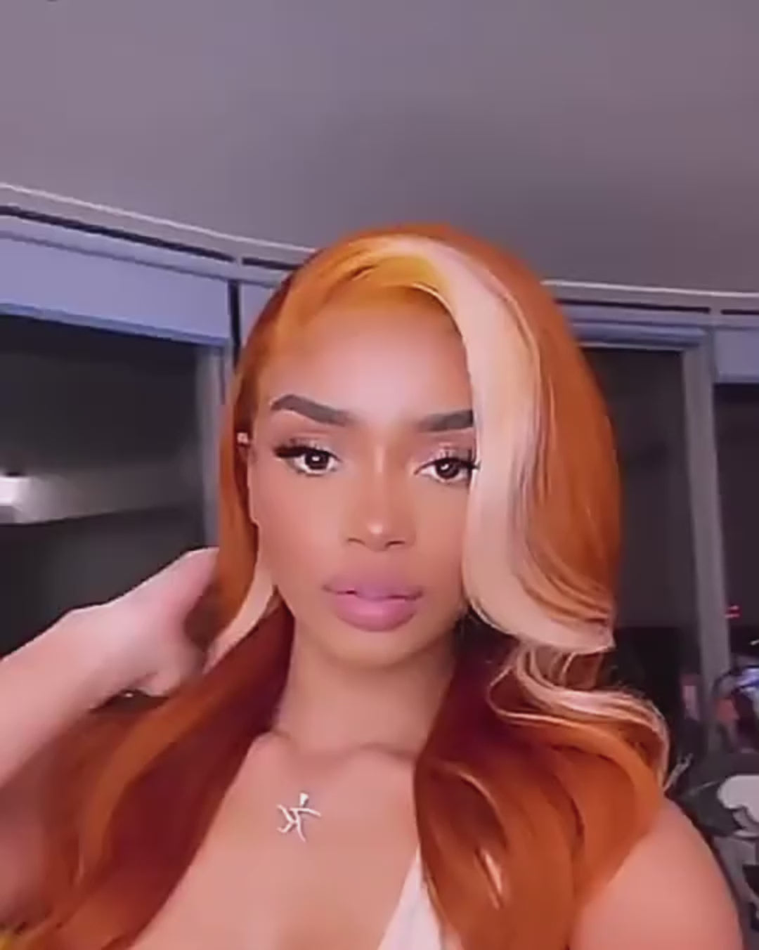 Sunset Streak – Highlight Human Hair Lace Wig